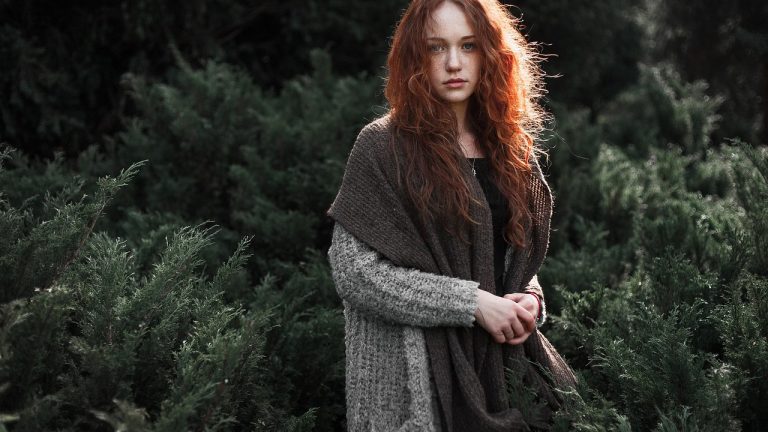 Woman 1867093 1280 768x432